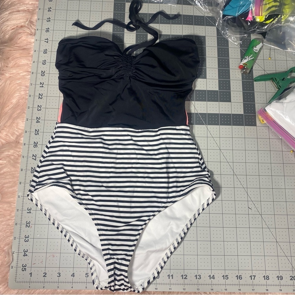Victoria’s Secret Color Block Bandeau One Piece​